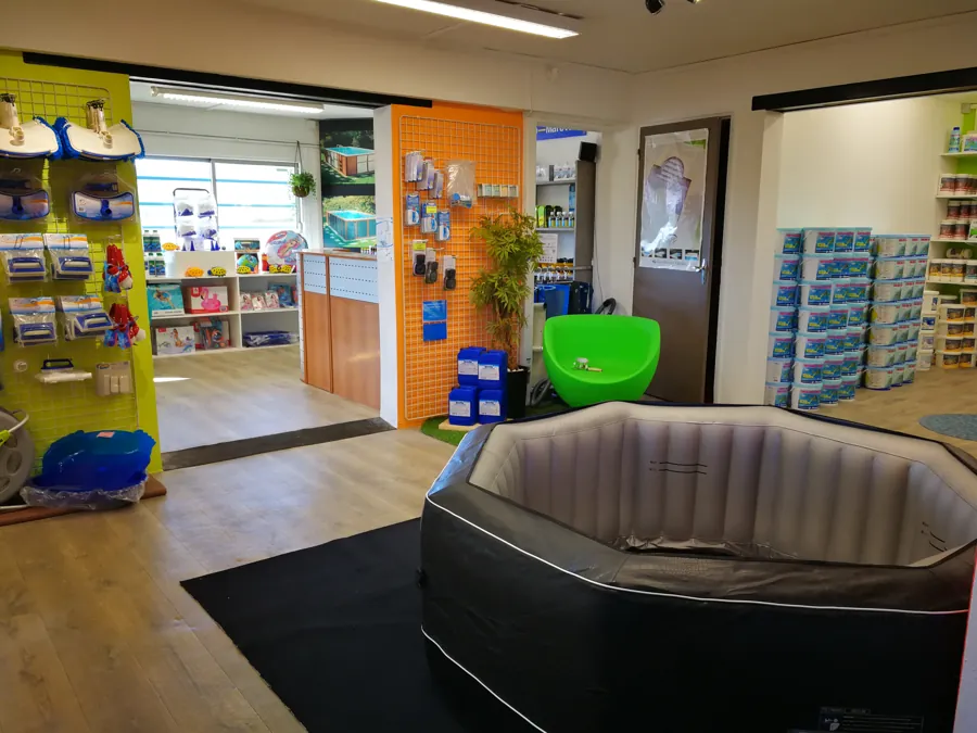 Intérieur du magasin ALBA